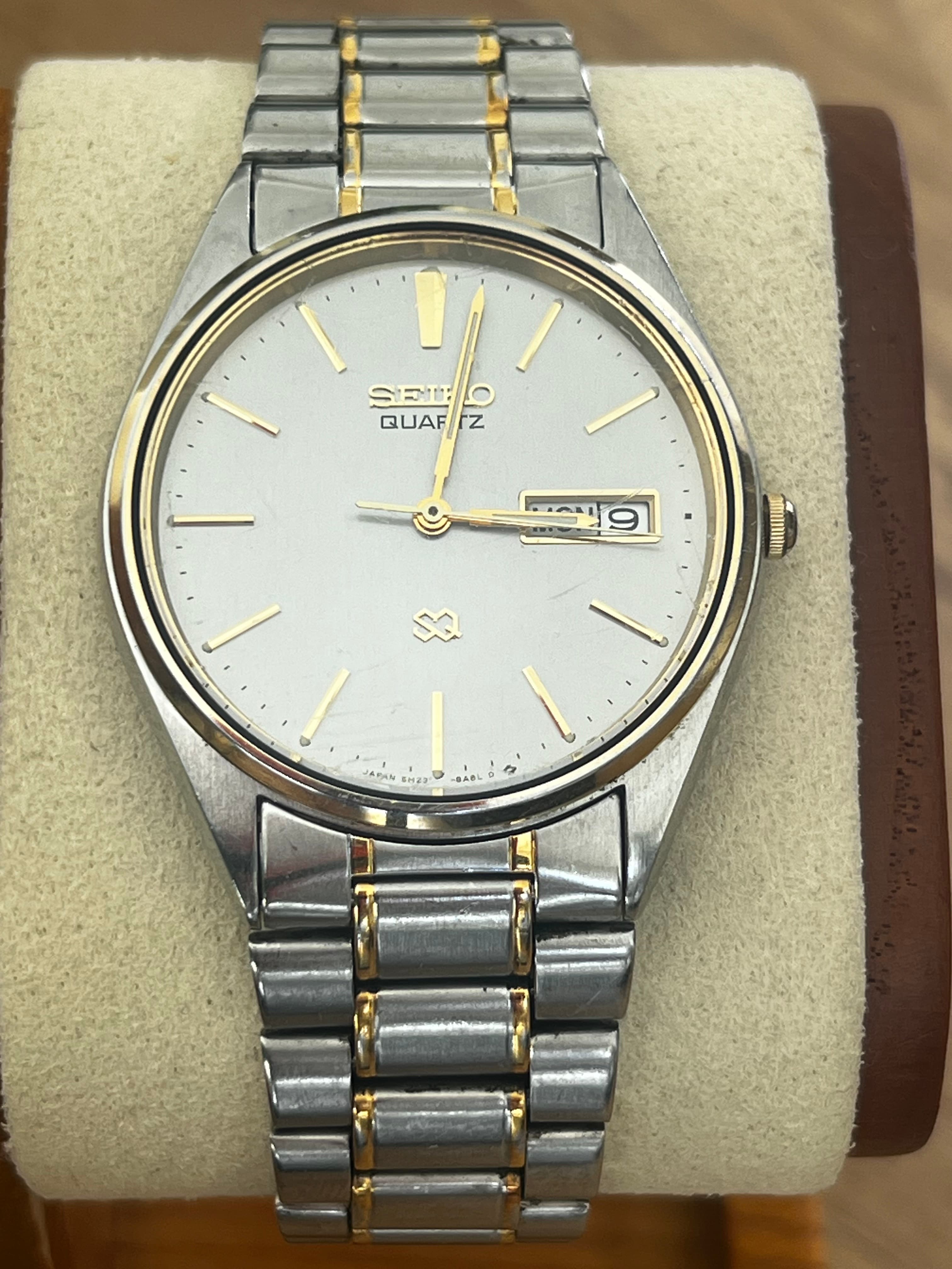 Seiko Quartz Two Tone WR DayDate 5H23